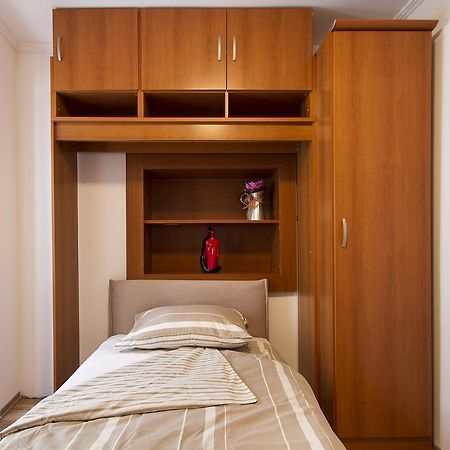 Apartment Nino Ровінь Номер фото