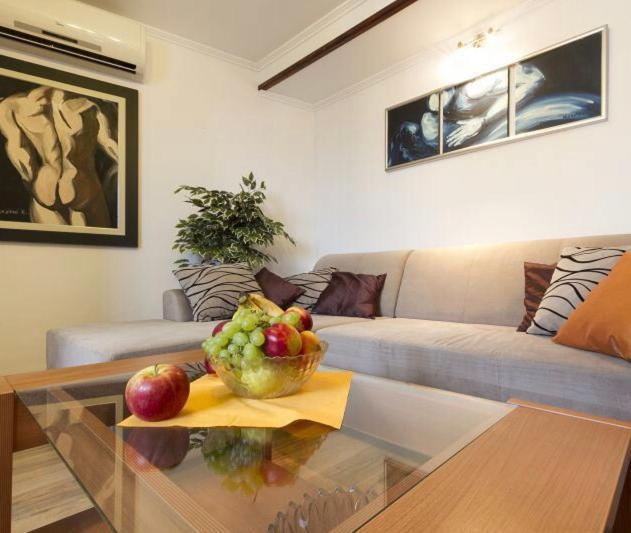 Apartment Nino Ровінь Екстер'єр фото